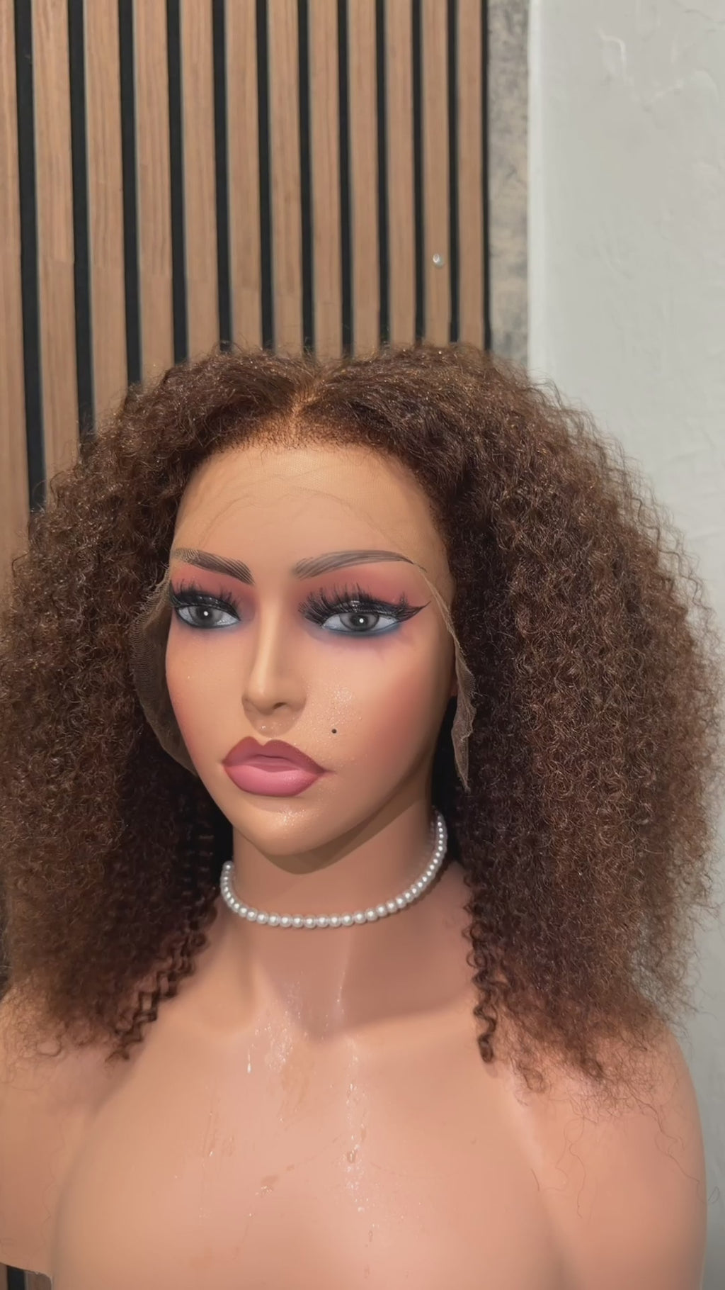 Afro kinky curly